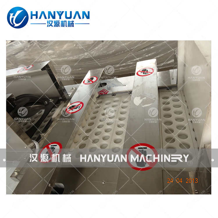 Automatic Puffed Rice Ball Forming Machine
