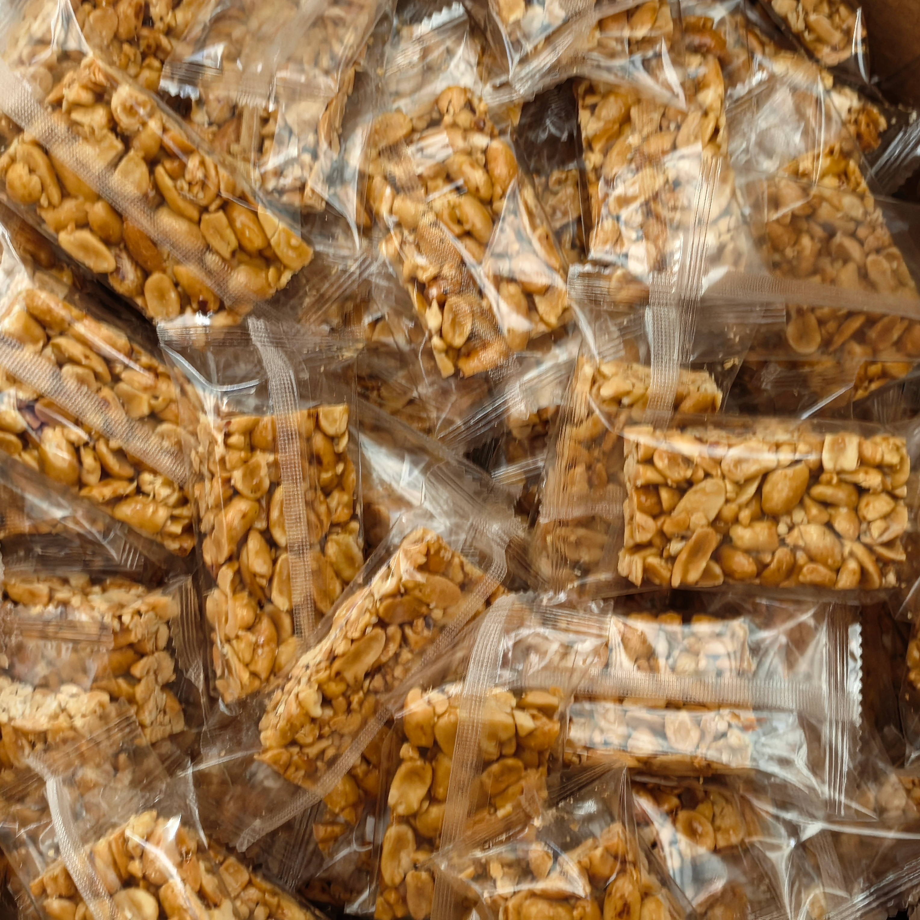 Welcome Clients for inspection peanut candy bar production line[Hanyuan Machinery]